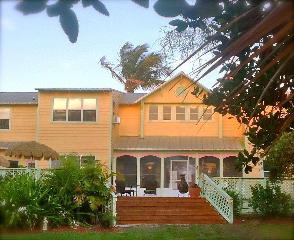 Mellon Patch Inn Port St. Lucie Bagian luar foto