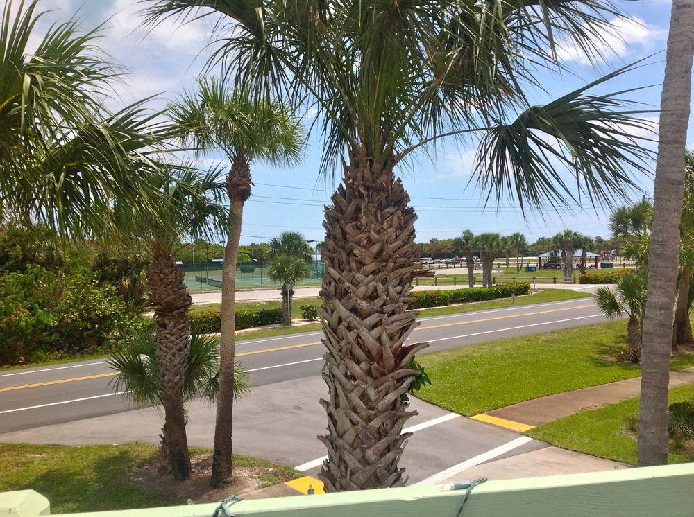 Mellon Patch Inn Port St. Lucie Bagian luar foto