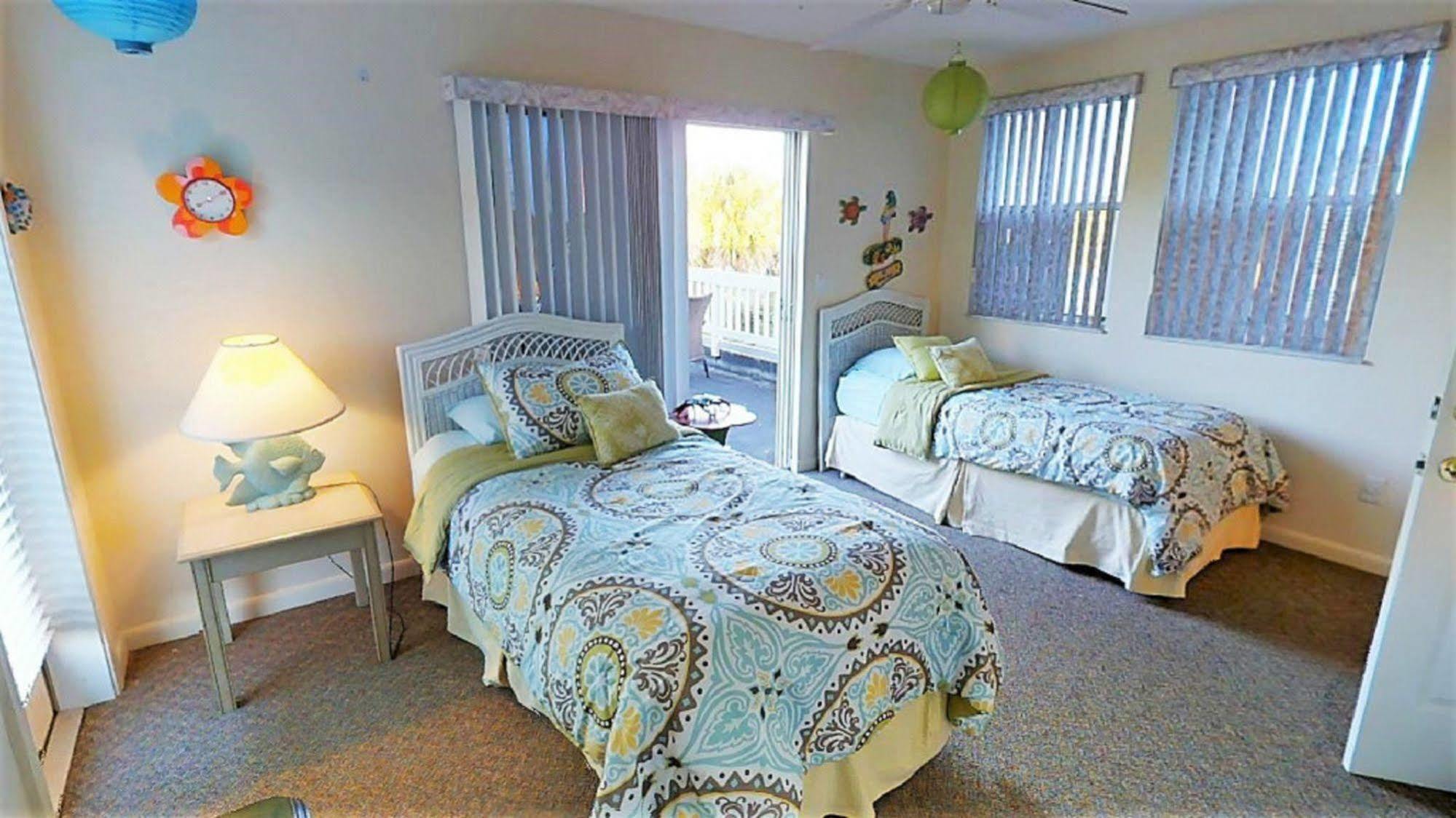 Mellon Patch Inn Port St. Lucie Bagian luar foto